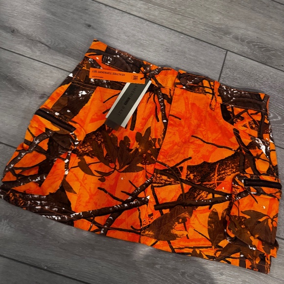 NWT AMERICAN BAZI SKIRT - Picture 1 of 7